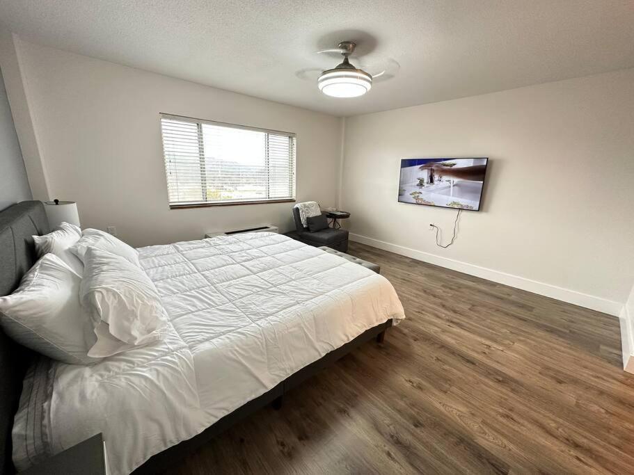 Cozy 1 Bedroom Apartment In Downtown Gadsden, Al Bagian luar foto