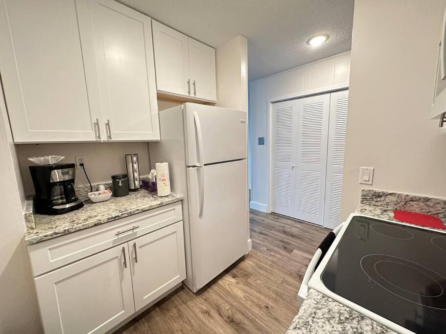 Cozy 1 Bedroom Apartment In Downtown Gadsden, Al Bagian luar foto